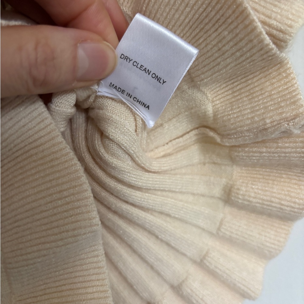 Beige Botany Crop Short Sleeve Sweater - Picture 5 of 5